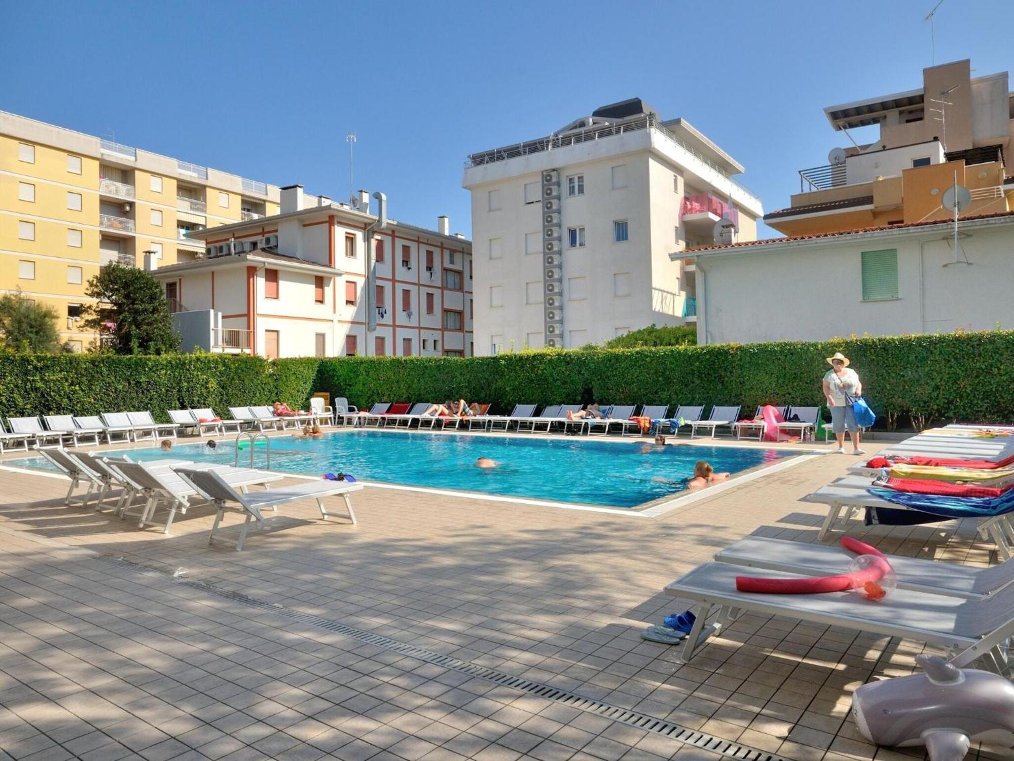 Apartment In Bibione Spiaggia Near The Beach Εξωτερικό φωτογραφία